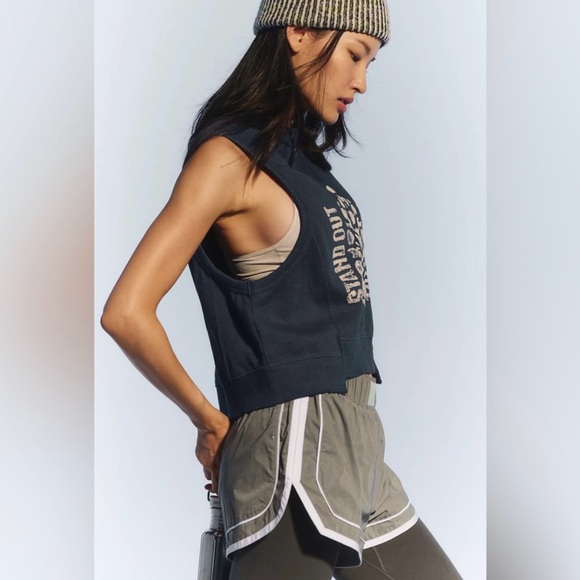 NWT Free People Movement Intercept Tank Logo in Indigo Size XL - Picture 3 of 10